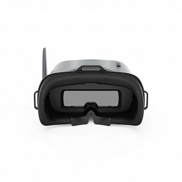 BetaFPV VR04 FPV Goggles — вид спереди